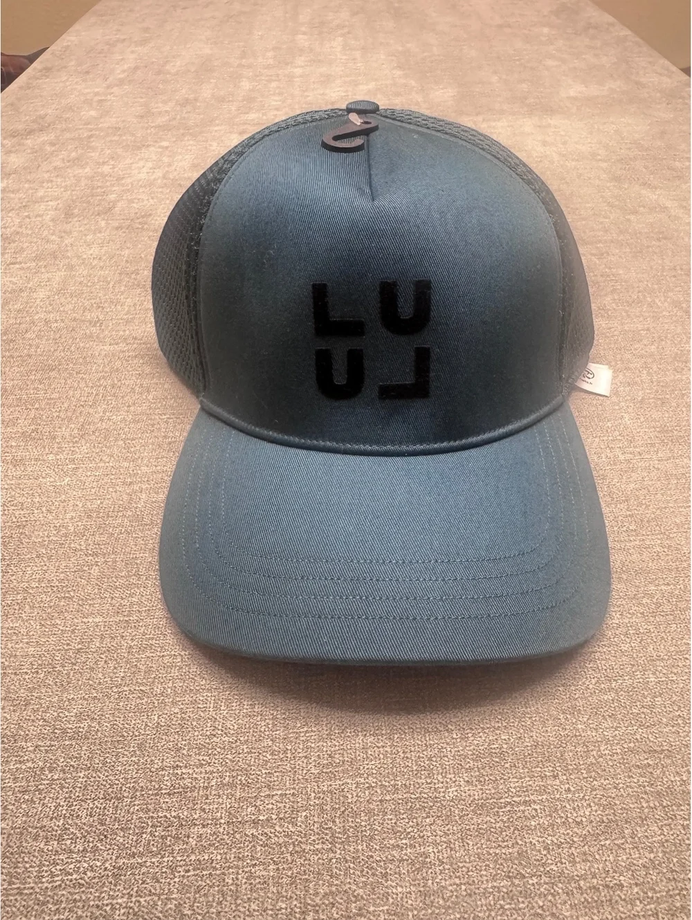 Lululemon Trucker Hat L/XL Navy Blue Mesh Snapback NWT Adjustable Cap